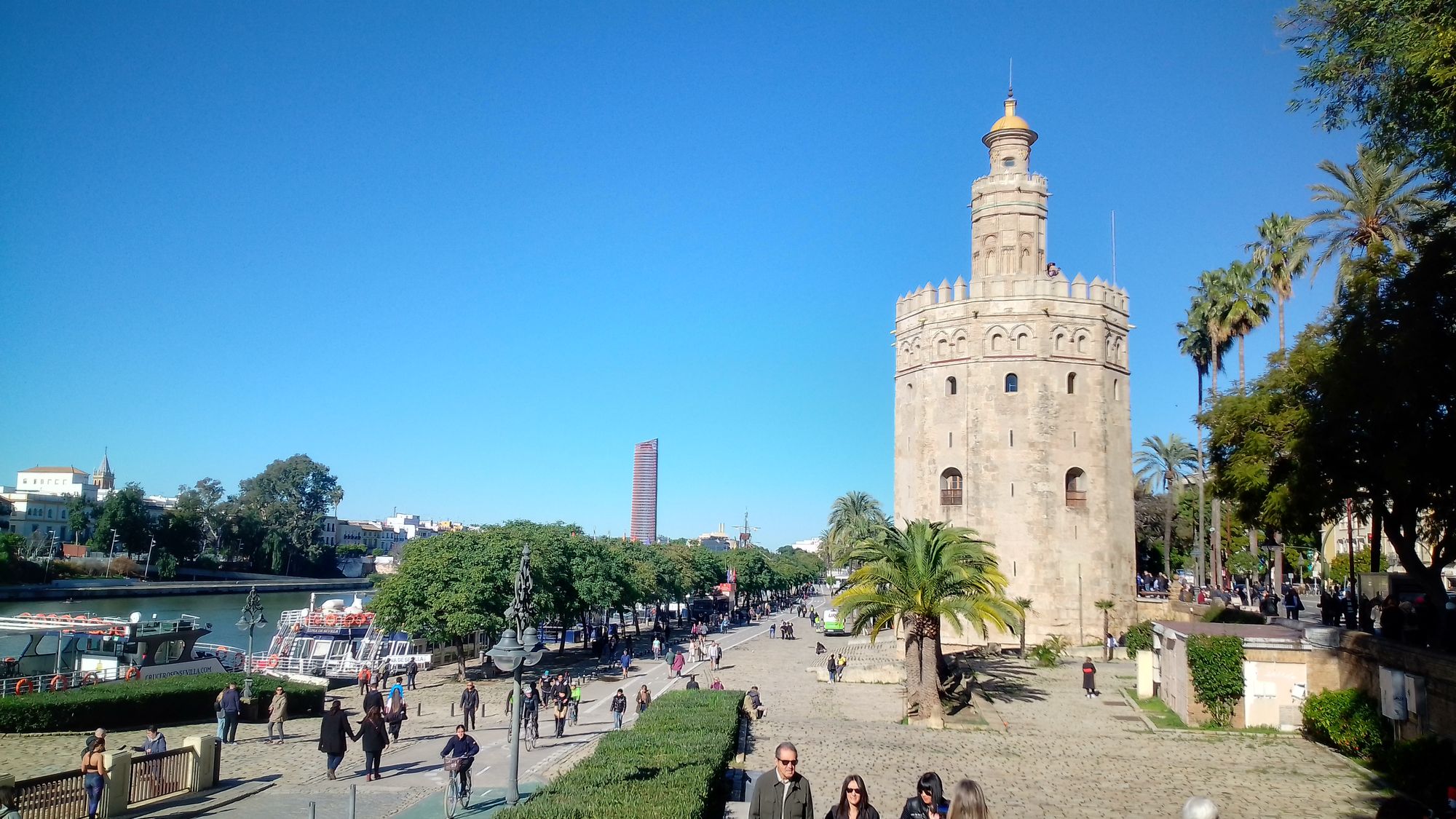 Cádiz, Sevilla a Irena